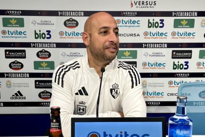 Mehdi Nafti en su comparecencia de ayer ante los medios.