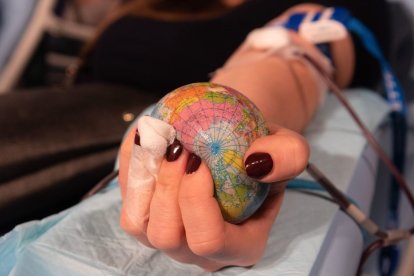El maratón de donación de sangre tendrá lugar el día 26 en la plaza de San Marcelo.  Las reservas de sangre bajan en Semana Santa.