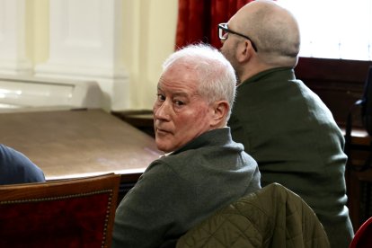 Primera sesión del juicio contra el exalcalde de Fabero, Demetrio Alfonso Canedo, junto a un arquitecto y un empresario, por falsedad en documento público en concurso medial con delito de prevaricación administrativa