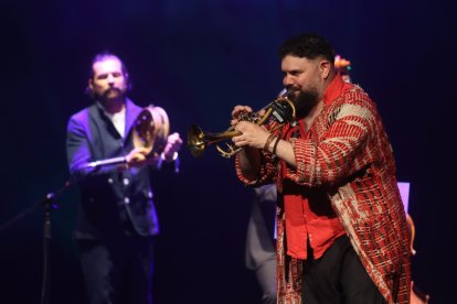 El artista en el escenario