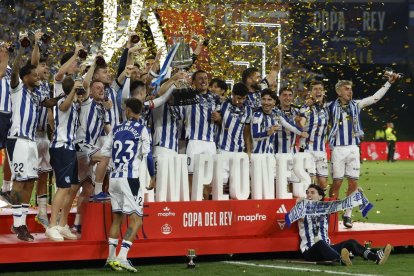 La Real Sociedad, con Marrero como protagonista principal se llevó la alegría del campeón copero. Al Atlético le queda la Champions League.