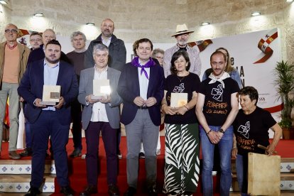 El presidente en funciones de la Junta, Alfonso Fernández Mañueco, participa en el acto de entrega de los I Premios de la Música Folk y Tradicional de Castilla y León