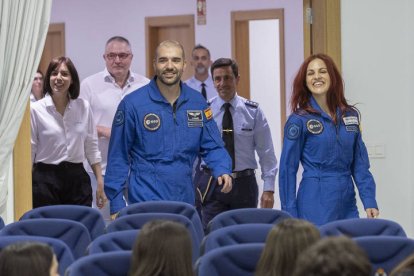 Los astronautas leoneses Pablo y Sara García