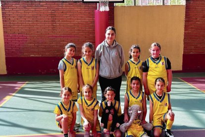 Formación del equipo Jesuitas B del Grupo B.