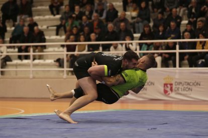 La lucha leonesa estará presente en Bretaña.
