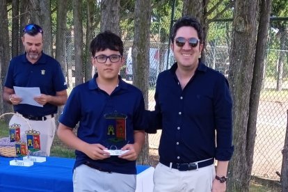 Entrega de trofeos a los mejor clasificados de la Liguilla Sub-21 de Castilla y León.