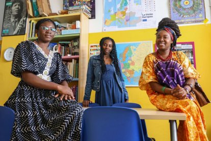 Sonia Bationo, Christie Atsanga y Henriette Kangoni.