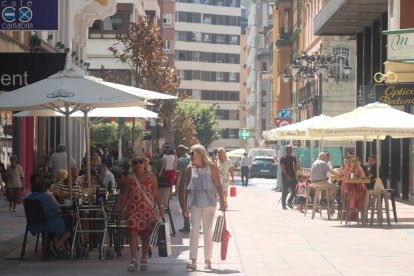 Una zona de terrazas en el centro de León.