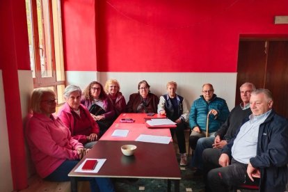 Participantes en el programa desarrollado en Montrondo.