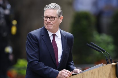 El primer ministro británico, Keir Starmer, tras realizar una declaración en Downing Street, Londres, Reino Unido, el 22 de junio de 2026. Keir Starmer ha dimitido como primer ministro del Reino Unido.