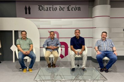 Óscar Díez, Á. Fraguas, Juan Simón y Roberto Canuria.