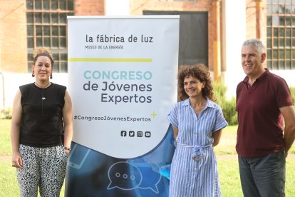 Presentación del Congreso de Jóvenes Expertos en la Fábrica de Luz en Ponferrada