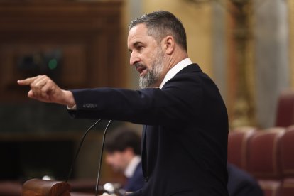 El presidente de Vox, Santiago Abascal, interviene durante una sesión plenaria en el Congreso de los Diputados, a 24 de junio de 2026, en Madrid (España). 
