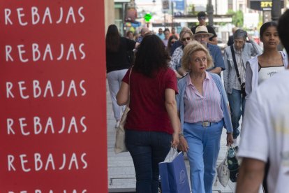Los comerciantes confían en una nueva campaña de rebajas.