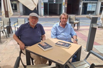 Roberto Escudero y Javier García-Prieto, autores de 'León en los viajeros. La mirada comarcal' (Lobo Sapiens).