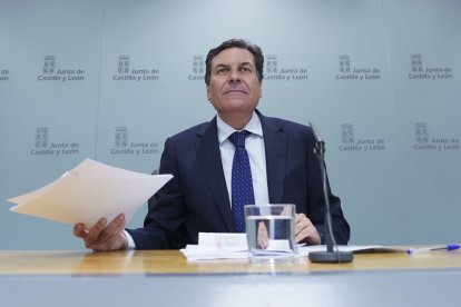 Carlos Fernández Carriedo, ayer, durante la rueda.