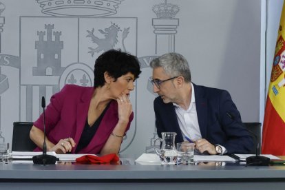 Isabel Rodríguez y Félix Bolaños.