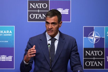 Pedro Sánchez durante la rueda de prensa de ayer.