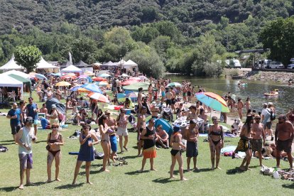La playa fluvial acoge el Festizaje
