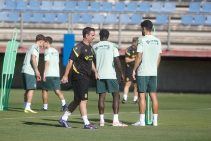 Primer entrenamiento de Jandro Castro con la Cultural.
