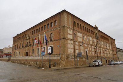 Ayuntamiento de Valderas en una imagen de archivo.