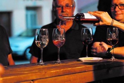 Un momento de la edición de la Feria del Vino de Pajares de los Oteros del año pasado.