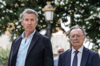 Alberto Núñez Feijoó y Juan Jesús Vivas Lara.