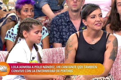 Lola La Niña Pirata y su madre.