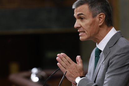 El presidente del Gobierno, Pedro Sánchez, comparece este jueves en el Congreso de los Diputados para informar de la gestión de la crisis en Ceuta. EFE/ Chema Moya.