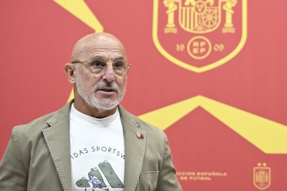 Luis de la Fuente, seleccionador español... al menos hasta el 2032.
