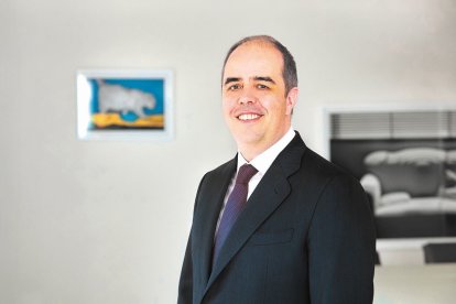 Caridad opina que la energía solar y eólica son clave ante el alza de energía que exigen los centros de datos.