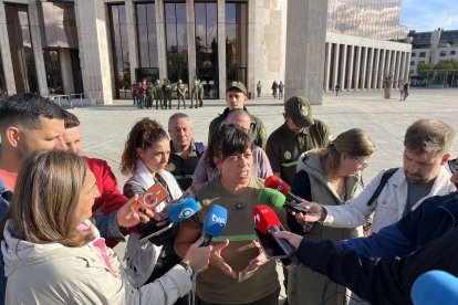 Representantes sindicales de los agentes forestales se reúnen en la Delegación Territorial de la Junta en León