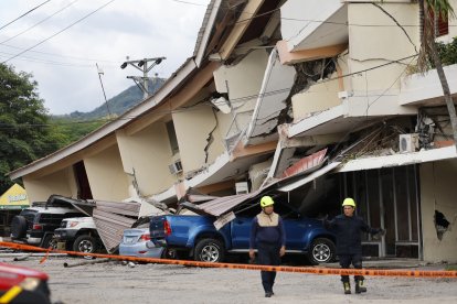 Un terremoto de magnitud 7,6 sacude Panamá y pone en alerta a Latinoamérica.