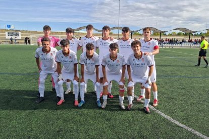 Once inicial del juvenil A de la Cultural Leonesa que venció al Danok Bat.