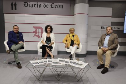 Enrique Busto, Ana Gil, Carmen Mallo y Javier Carrera.