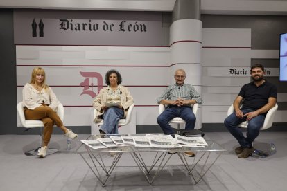 La alcaldesa de Valderas, la periodista Ana Gaitero, y los regidores de Gordoncillo y Carrizo.