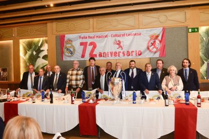 Momentos del acto por el 72º aniversario de la Peña Real Madrid-Cultural Leonesa.