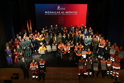 La vicepresidenta segunda, Isabel Blanco, participa en el acto de entrega de las 'Medallas al Mérito de la Protección Ciudadana 2025'