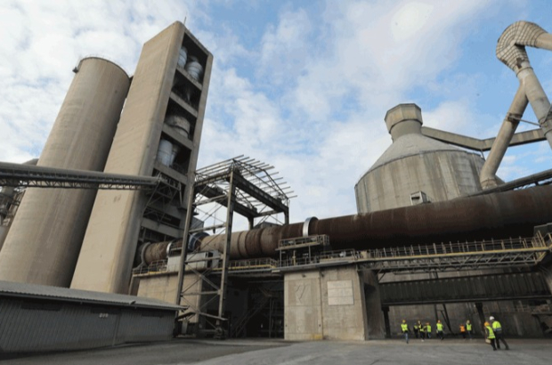 La fábrica de cemento de Toral de los Vados. L. DE LA MATA