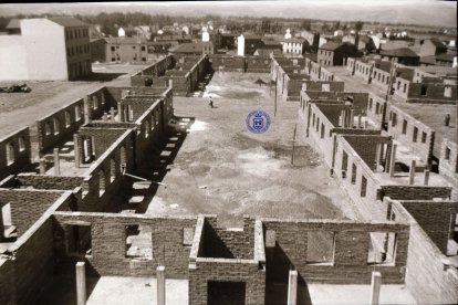 Construcción de las viviendas del poblado de la MSP.