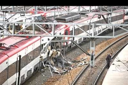 Una de las explosiones se produjo en la estación de Santa Eugenia.