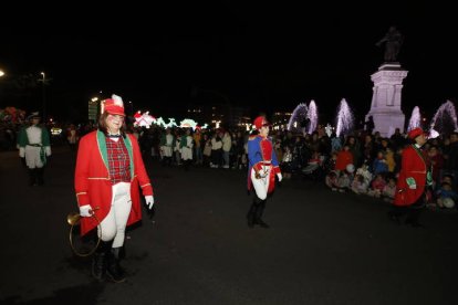 Cabalgata de Papa Noel en León. RAMIRO