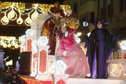 Cabalgata de Papa Noel en León. RAMIRO