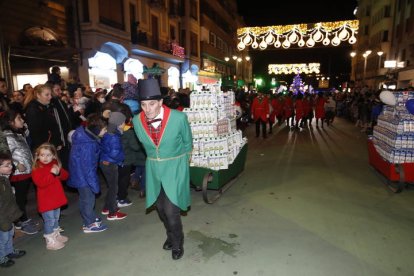 Cabalgata de Papa Noel en León. RAMIRO