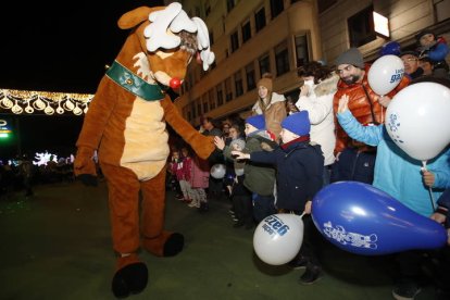 Cabalgata de Papa Noel en León. RAMIRO