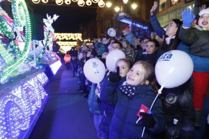 Cabalgata de Papa Noel en León. RAMIRO