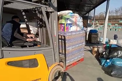 La ayuda humanitaria de León llegó por fin a Ucrania. RAMIRO