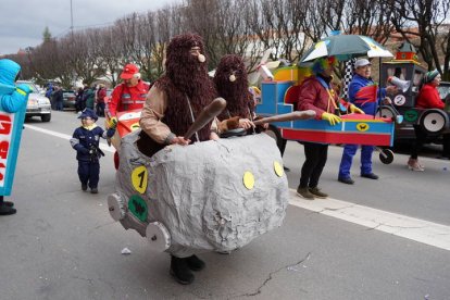 Gran desfile del sábado de Piñata en Astorga. J. NOTARIO