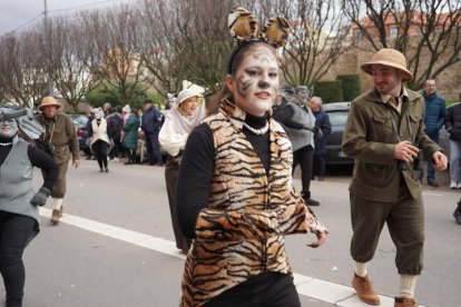 Gran desfile del sábado de Piñata en Astorga. J. NOTARIO