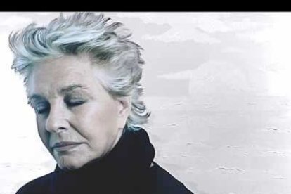 Entre las 18 mujeres que han prestado su imagen se incluyen además Lola Herrera...